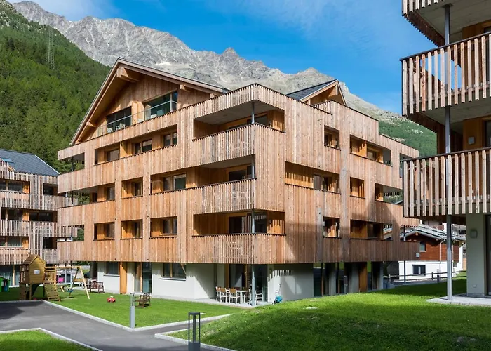 Montela Hotel & Resort - Suiten Saas-Grund photo