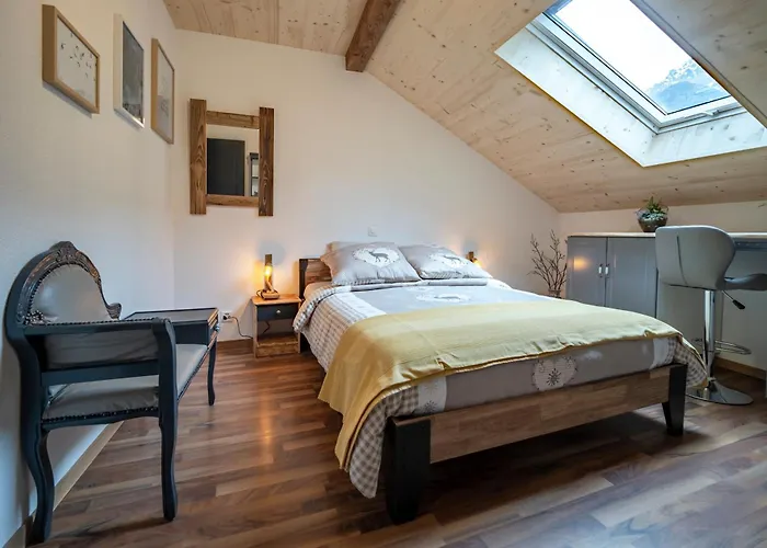 B&B Restaurant Le Pernollet Evionnaz photo