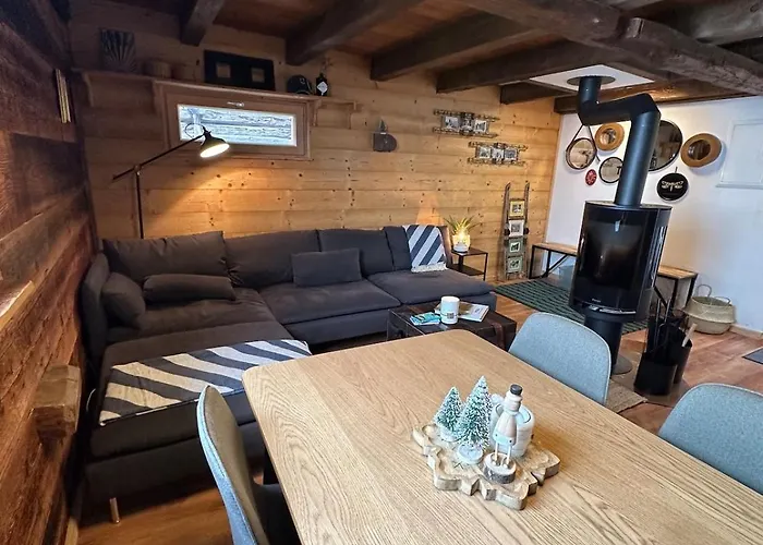 Mayen Unique Et Authentique Vernamiège zdjęcie