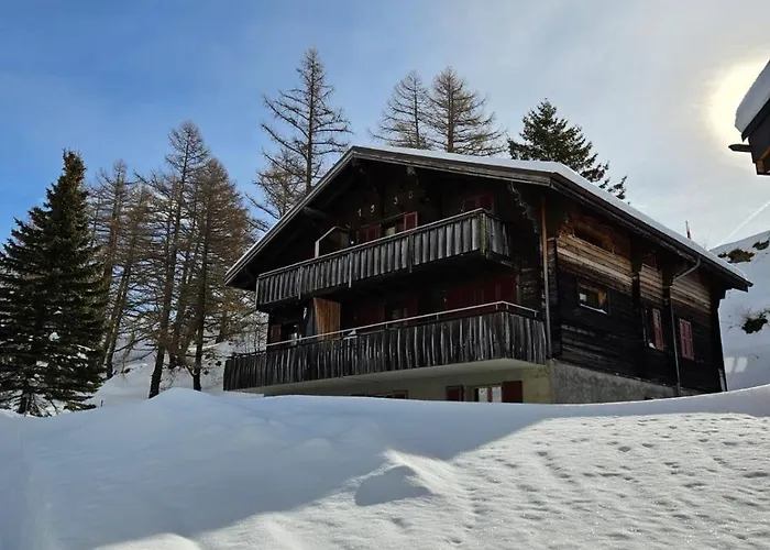 Kleine Charmante Wohnung Zum Wohlfuehlen In Jeizinen Oberhalb Von Gampel foto