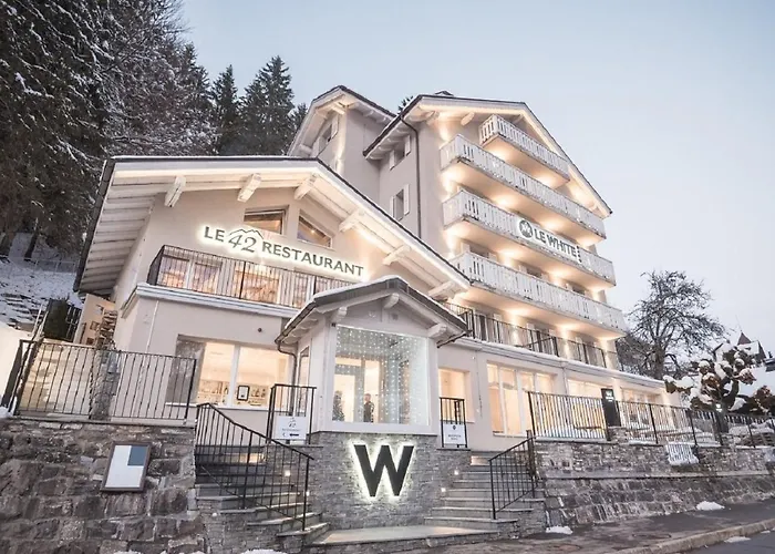 Hotel Le White - Le 42 Restaurant Champery photo